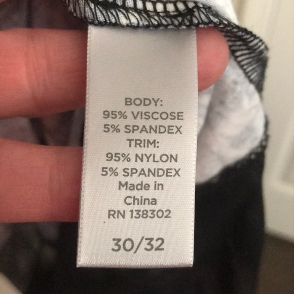 Women top - Picture 4 of 4